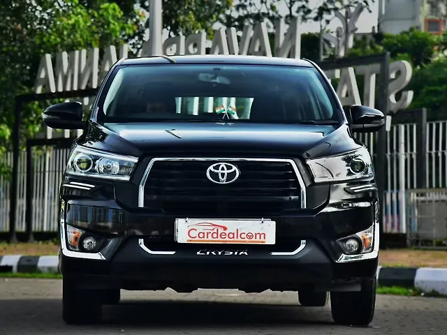 Used 2024 Toyota Innova Crysta in Kolkata