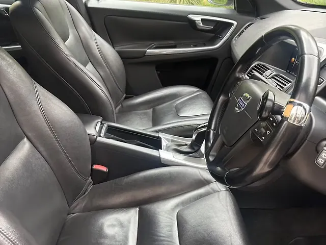 Used Volvo XC60 [2013-2015] Kinetic D4 in Hyderabad
