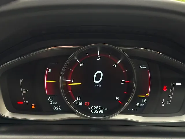 Used Volvo XC60 [2013-2015] Kinetic D4 in Hyderabad