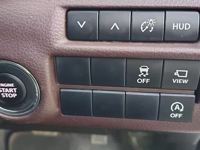 Used Toyota Urban Cruiser Taisor V 1.0 Petrol AT Dual Tone [2024-2025] in Bangalore