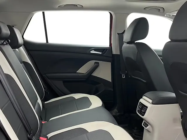 Used Volkswagen Taigun [2023-2026] Topline 1.0 TSI AT in Bangalore