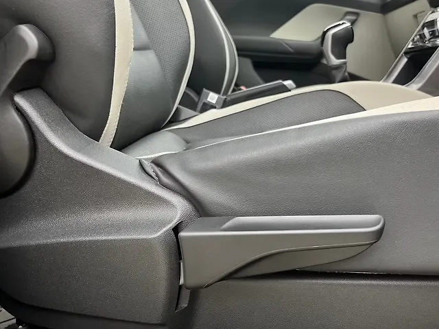 Used Volkswagen Taigun [2023-2026] Topline 1.0 TSI AT in Bangalore