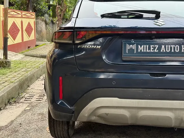 Used Maruti Suzuki Fronx Alpha Petrol 1.0L Turbo Manual in Kolkata