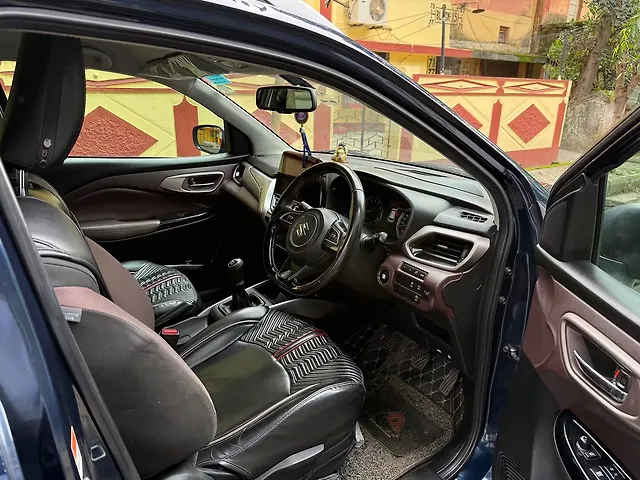 Used Maruti Suzuki Fronx Alpha Petrol 1.0L Turbo Manual in Kolkata