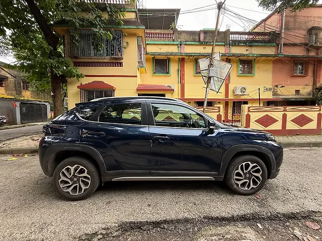 Used Maruti Suzuki Fronx Alpha Petrol 1.0L Turbo Manual in Kolkata
