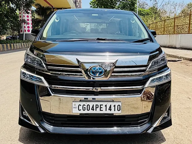 Used 2023 Toyota Vellfire in Mumbai
