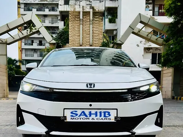 Used 2026 Honda City Hybrid eHEV in Agra