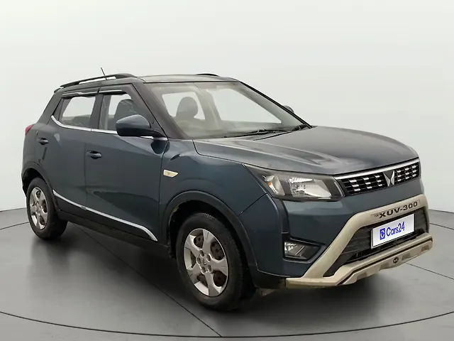 Used 2023 Mahindra XUV300 in Lucknow