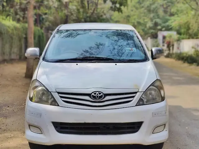 Used 2009 Toyota Innova in Ahmedabad