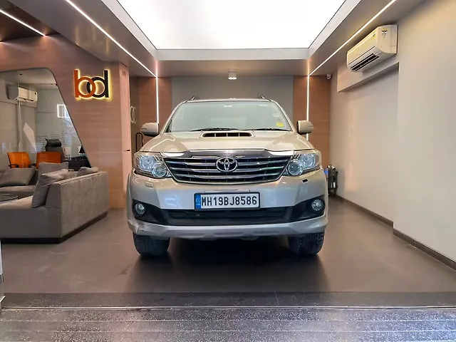 Used 2013 Toyota Fortuner in Mumbai Used 2013 Toyota Fortuner in Mumbai