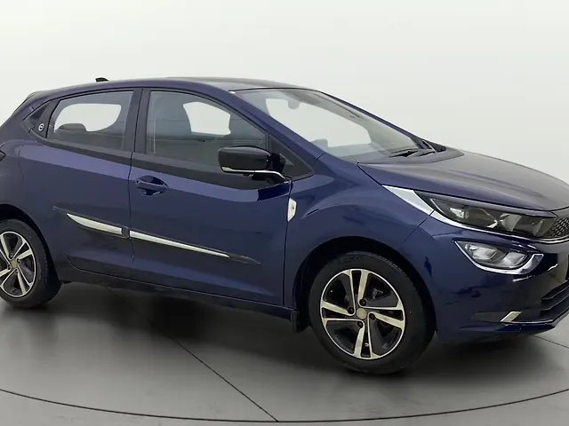 Used 2023 Tata Altroz in Ahmedabad