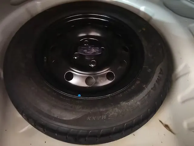 Used Maruti Suzuki Dzire VXi Petrol Automatic (AMT) in Nagpur