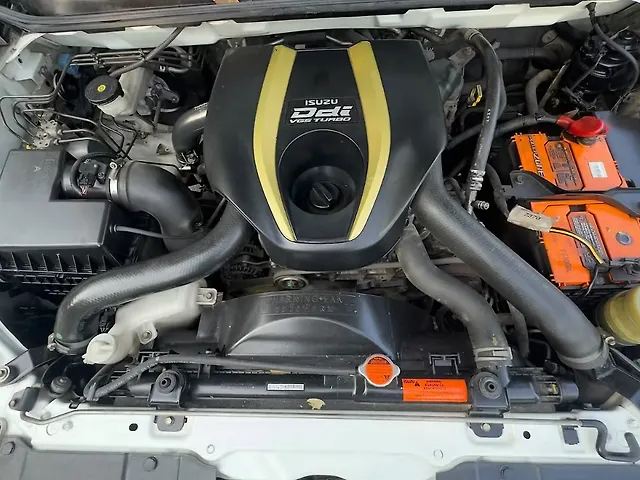 Used Isuzu MU-X [2018-2020] 4x2 in Delhi