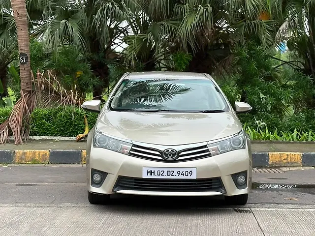 Used 2015 Toyota Corolla Altis in Mumbai