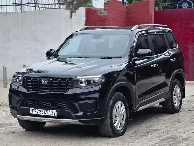 Used Mahindra Scorpio N Z2 Diesel MT 7 STR in Delhi Used Mahindra Scorpio N Z2 Diesel MT 7 STR in Delhi