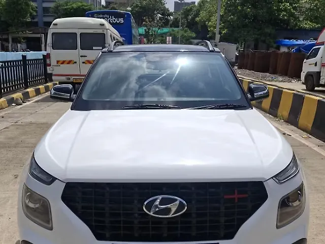 Used 2020 Hyundai Venue in Mumbai Used 2020 Hyundai Venue in Mumbai