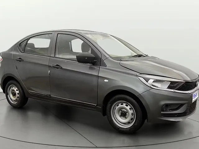 Used 2025 Tata Tigor in Delhi