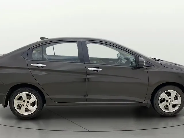 Used Honda City 4th Generation VX Petrol [2017-2019] in Navi Mumbai