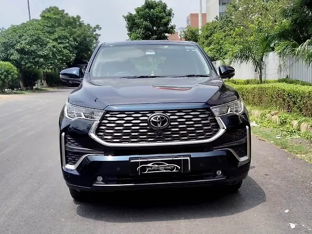Used 2025 Toyota Innova Hycross in Gurgaon