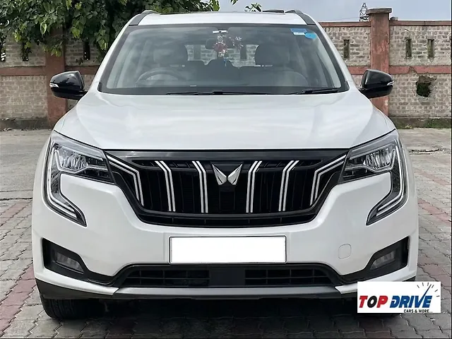 Used 2022 Mahindra XUV700 in Delhi