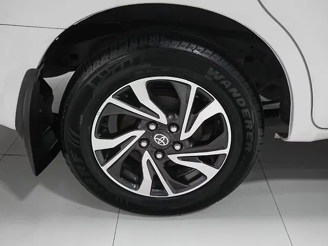 Used Toyota Innova Crysta [2023-2026] GX Plus Diesel Manual 8 STR in Hyderabad