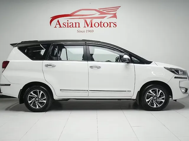 Used Toyota Innova Crysta [2023-2026] GX Plus Diesel Manual 8 STR in Hyderabad
