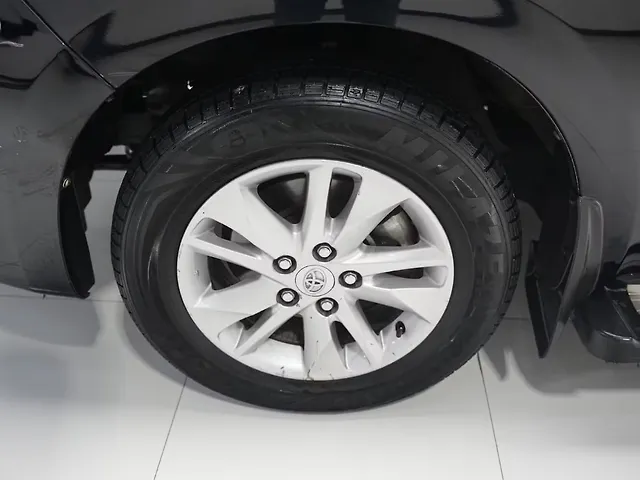 Used Toyota Innova Crysta [2020-2023] GX 2.4 7 STR in Hyderabad