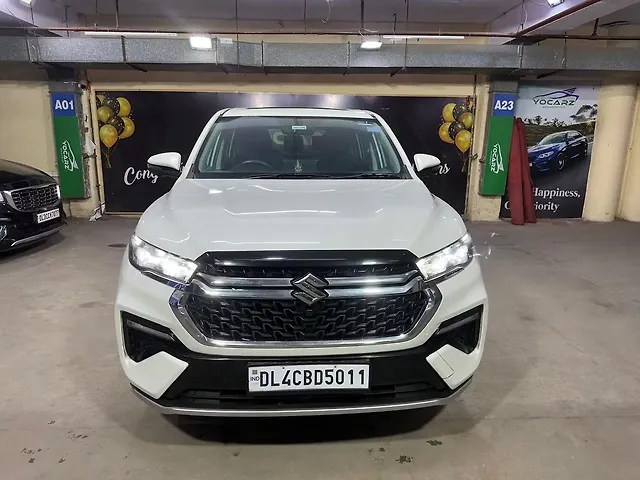Used 2024 Maruti Suzuki Invicto in Delhi