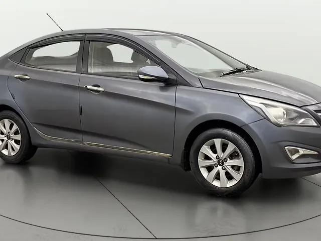 Used 2015 Hyundai Verna in Noida
