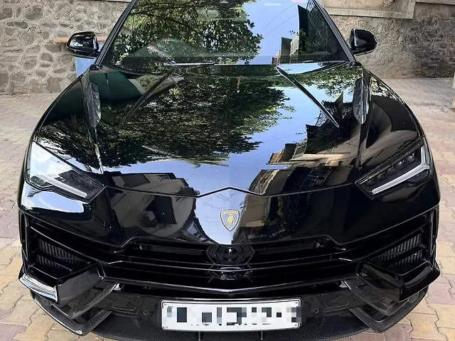 Used 2023 Lamborghini Urus Performante in Pune Used 2023 Lamborghini Urus Performante in Pune
