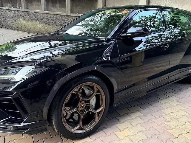 Used Lamborghini Urus Performante Twin turbo in Pune