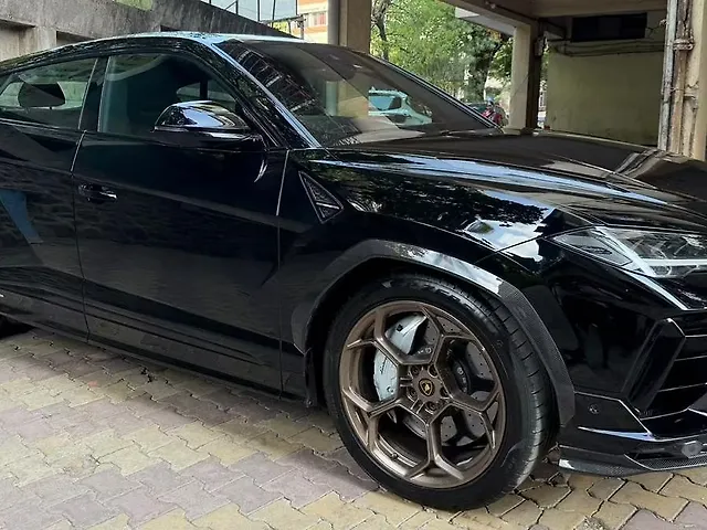 Used Lamborghini Urus Performante Twin turbo in Pune