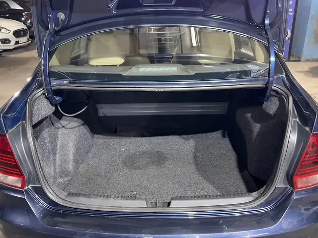 Used Volkswagen Vento [2014-2015] Highline Petrol in Kolkata