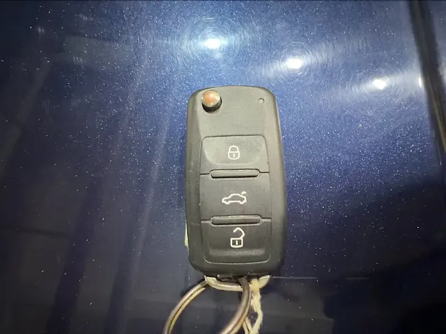 Used Volkswagen Vento [2014-2015] Highline Petrol in Kolkata