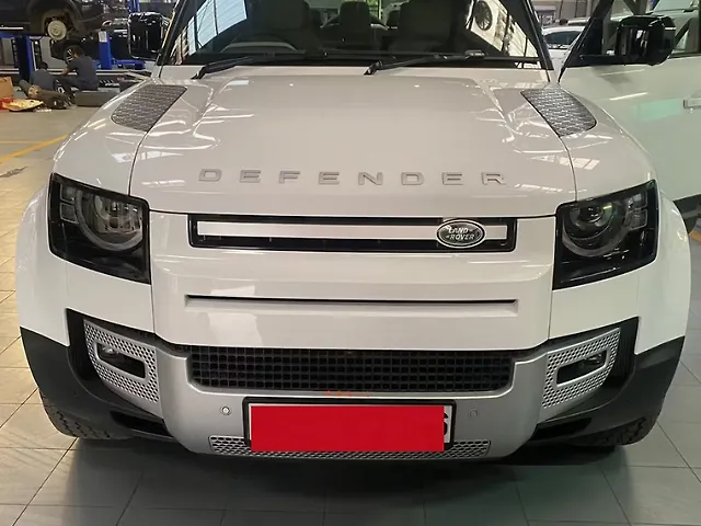 Used 2023 Land Rover Defender in Mumbai Used 2023 Land Rover Defender in Mumbai