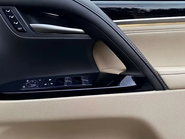 Used Lexus LX 570 V8 AT in Ludhiana Used Lexus LX 570 V8 AT in Ludhiana