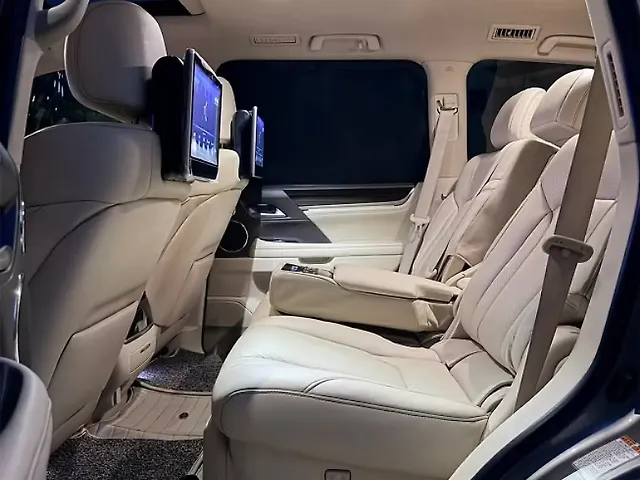Used Lexus LX 570 V8 AT in Ludhiana Used Lexus LX 570 V8 AT in Ludhiana