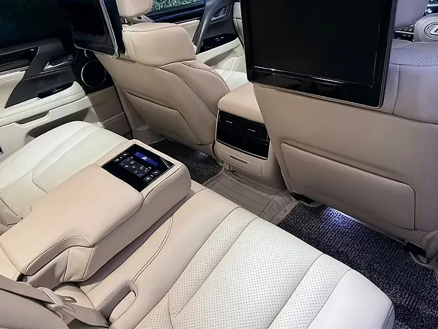 Used Lexus LX 570 V8 AT in Ludhiana Used Lexus LX 570 V8 AT in Ludhiana