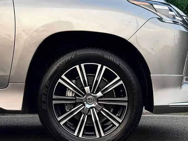 Used Lexus LX 570 V8 AT in Ludhiana Used Lexus LX 570 V8 AT in Ludhiana