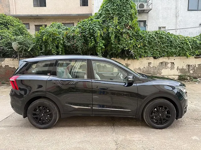 Used Mahindra Old Generation XUV700 AX7 Luxury Pack 2WD Petrol 2.0L Turbo Automatic 7 STR in Delhi