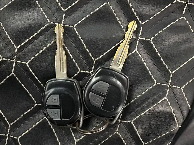 Used Maruti Suzuki Swift [2014-2018] VXi ABS in Chennai