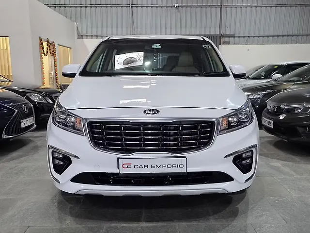 Used 2021 Kia Carnival in Hyderabad