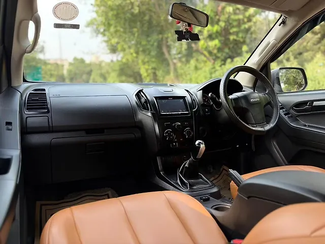 Used Isuzu D-Max [2021-2024] Hi-Lander [2021] in Delhi