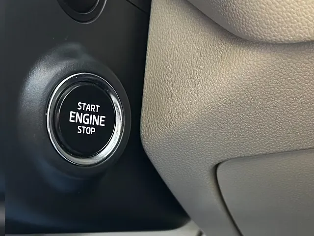 Used Skoda Octavia Style 2.0 in Delhi