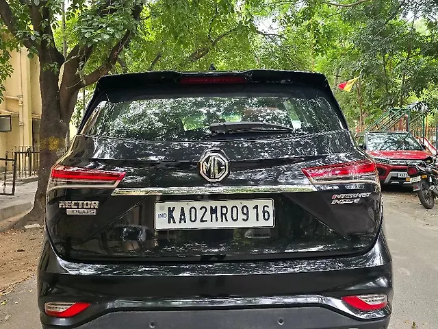 Used MG Hector Plus [2020-2023] Sharp 2.0 Diesel Turbo MT 6-STR in Bangalore