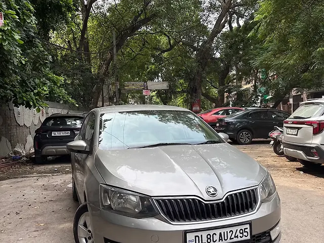 Used 2018 Skoda Rapid in Delhi