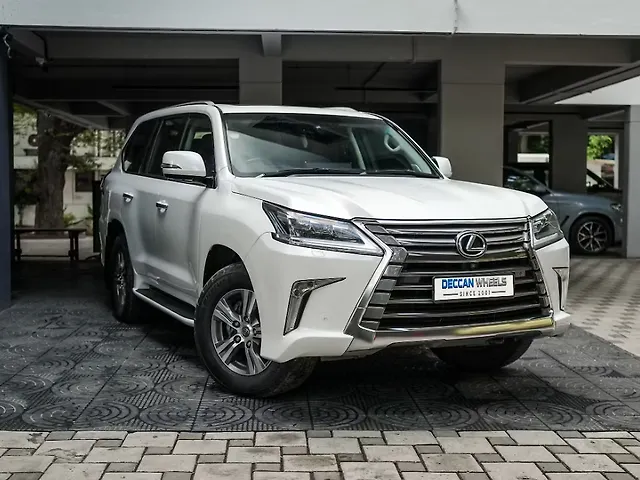 Used Lexus LX 570 V8 AT in Pune