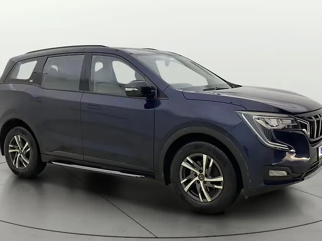 Used 2022 Mahindra XUV700 in Ahmedabad Used 2022 Mahindra XUV700 in Ahmedabad