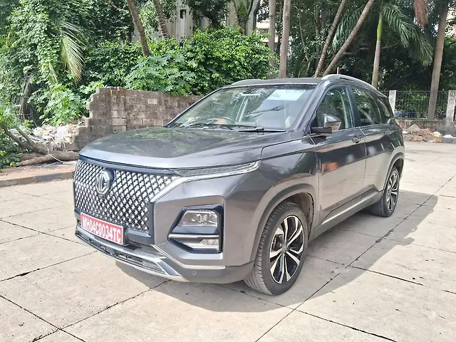 Used MG Hector Plus [2023-2025] Savvy Pro 1.5 Turbo Petrol CVT 6 STR in Mumbai