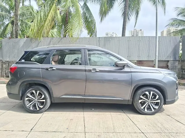 Used MG Hector Plus [2023-2025] Savvy Pro 1.5 Turbo Petrol CVT 6 STR in Mumbai